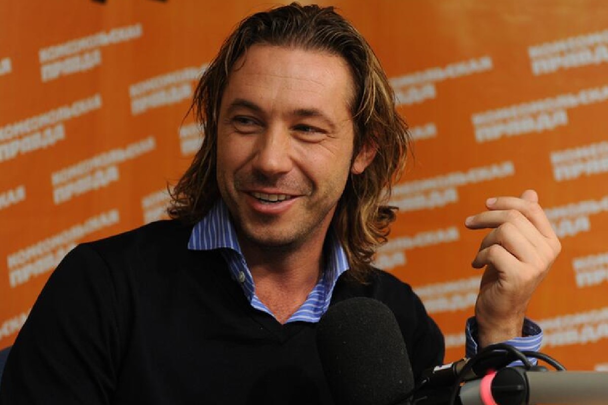 Александр Мостовой