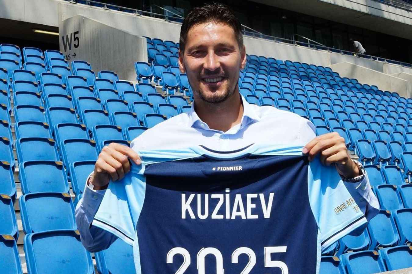 Далер Кузяев