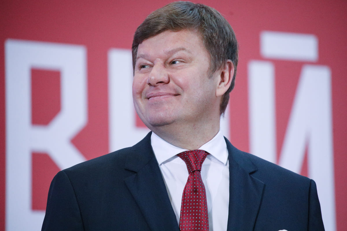 Дмитрий Губерниев