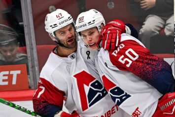 Форвард «Локомотива» посвятил победу в Кубке Гагарина жертвам авиакатастрофы 2011 года