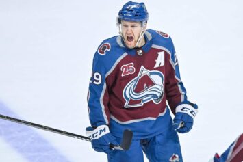 Маккиннон отметил сильную игру Дании и признал неожиданное поражение сборной Канады