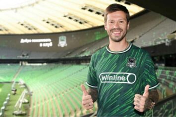 Федор Смолов впервые в карьере завоевал титул чемпиона страны