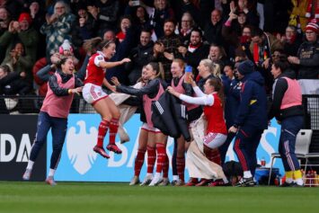 «Арсенал» сенсационно прервал гегемонию «Барселоны» в женской ЛЧ