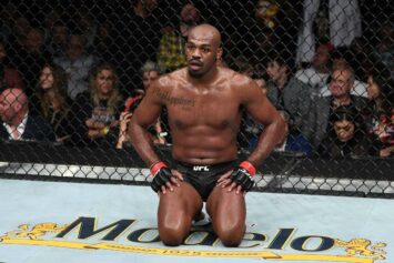 Фанаты отреагировали на петицию о лишении Джона Джонса титула UFC: «Это просто унизительно»