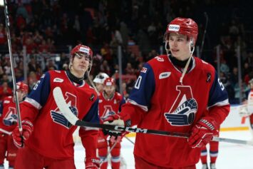Официально: два хоккеиста ярославского «Локомотива» продолжат карьеру в клубе НХЛ