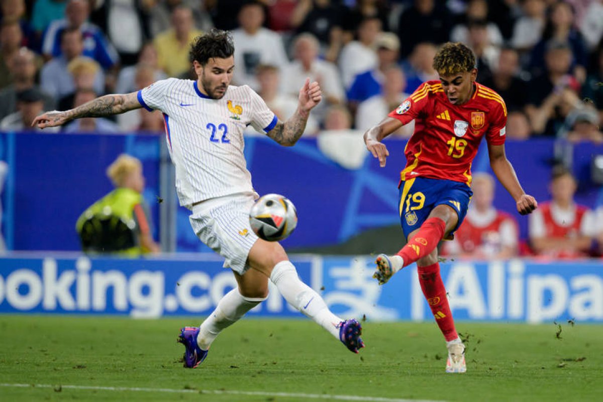 Испания — фаворит полуфинала Лиги наций против Франции по версии Opta