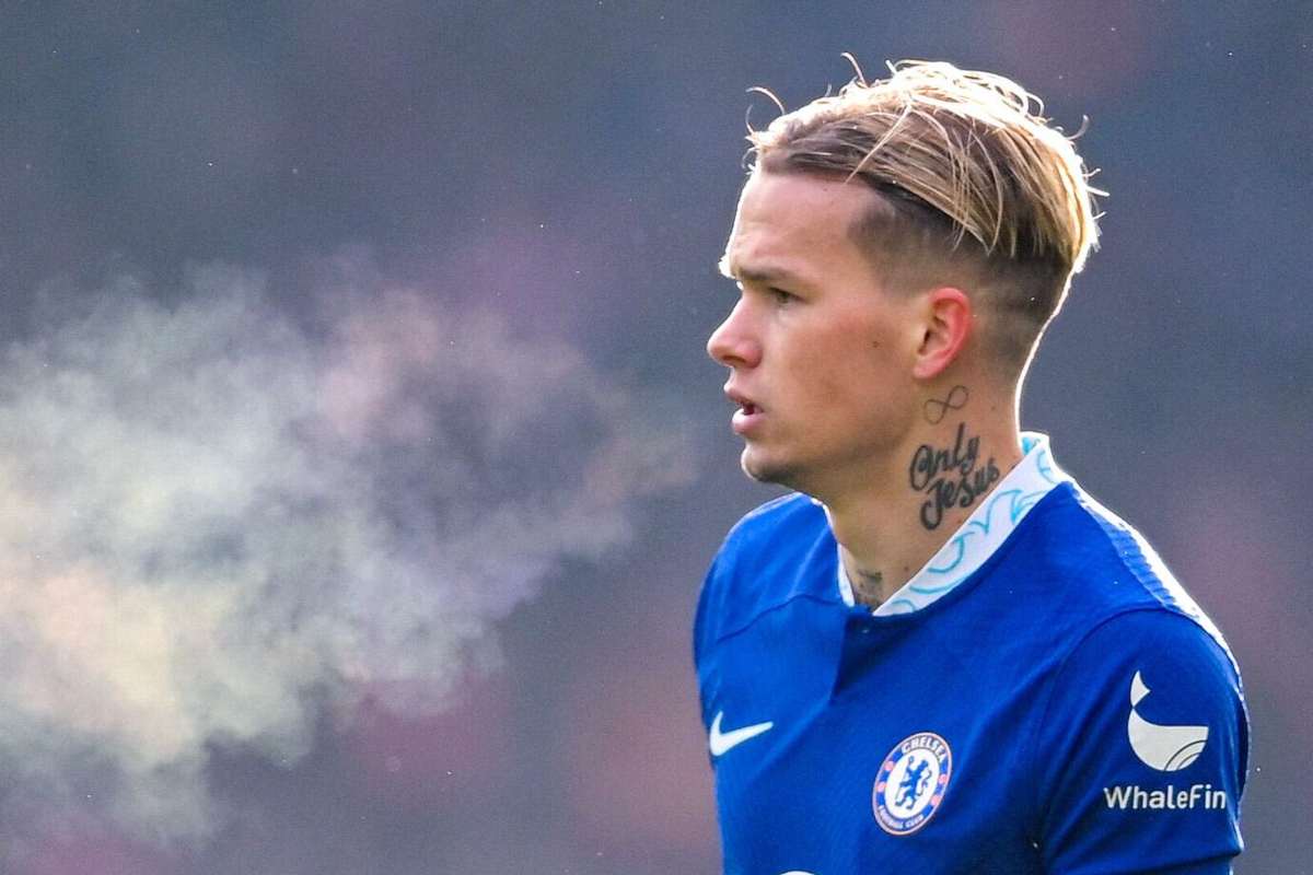 Представители Мудрика не стали комментировать обвинения FA