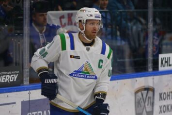 Григорий Панин продлил соглашение с «Салаватом»