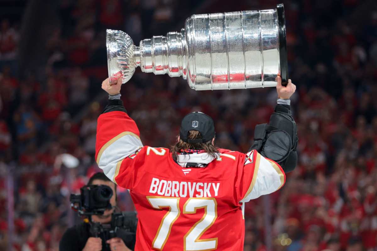 Бобровский