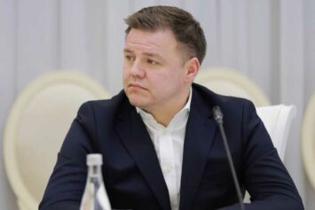 Тер Абрамян и Пименов покинут руководство «Крыльев Советов»