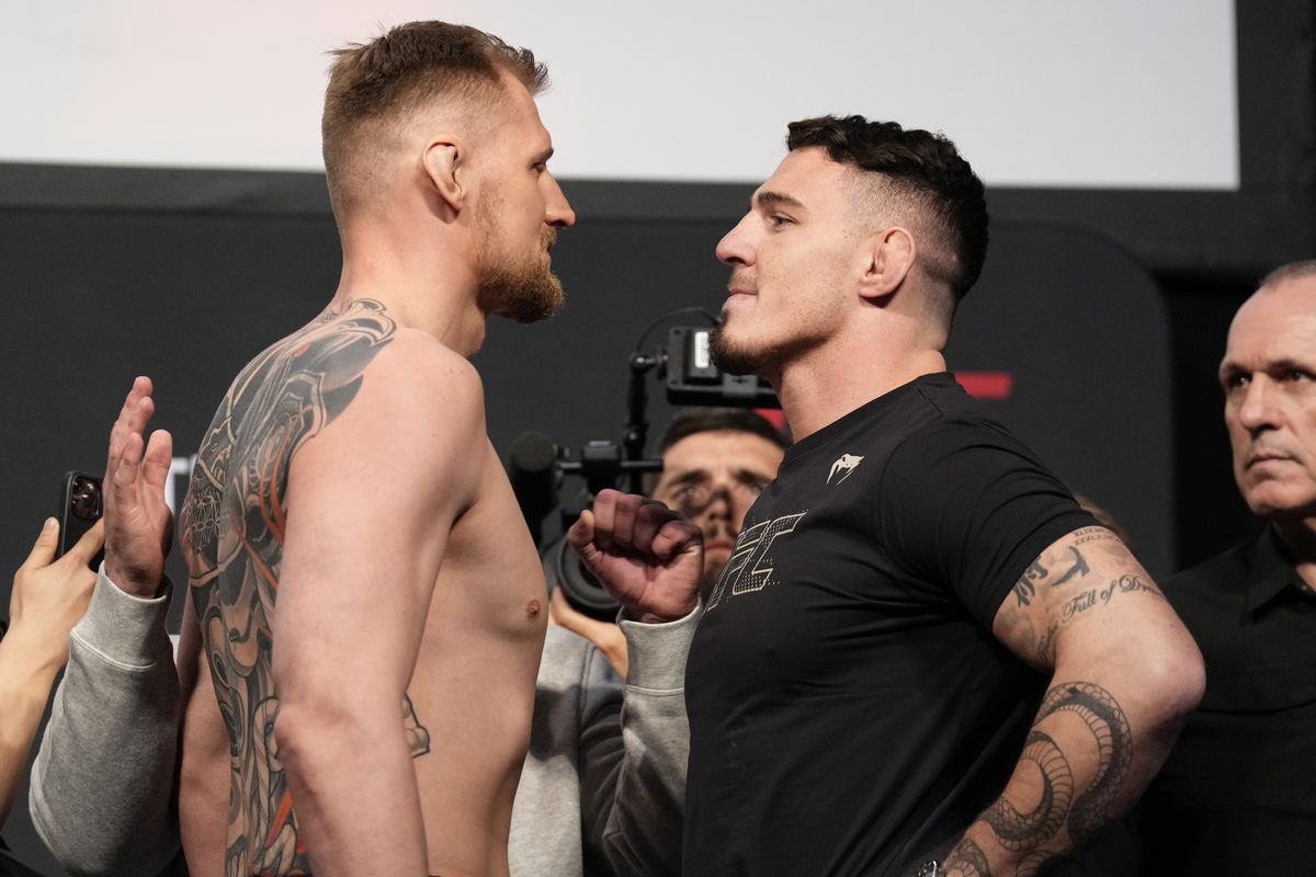 Волков и Аспиналл