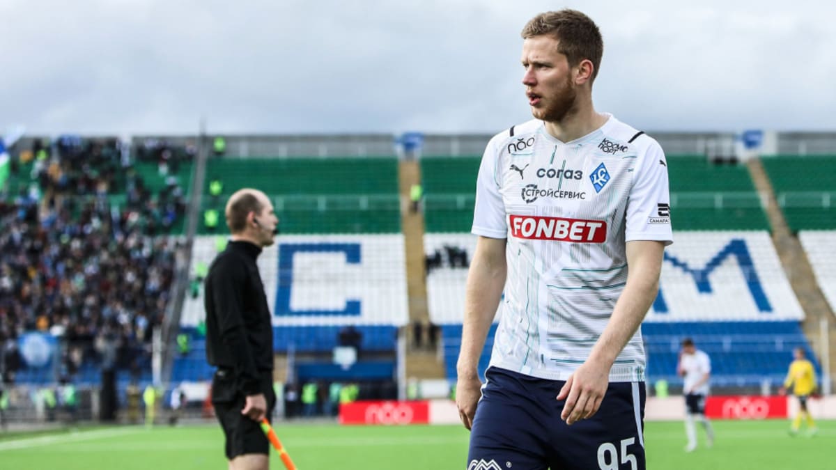 Воронежский «Факел» усилил оборону защитником Гапоновым