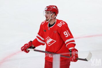 Обладатель Кубка Стэнли Локтионов подписал контракт с СКА