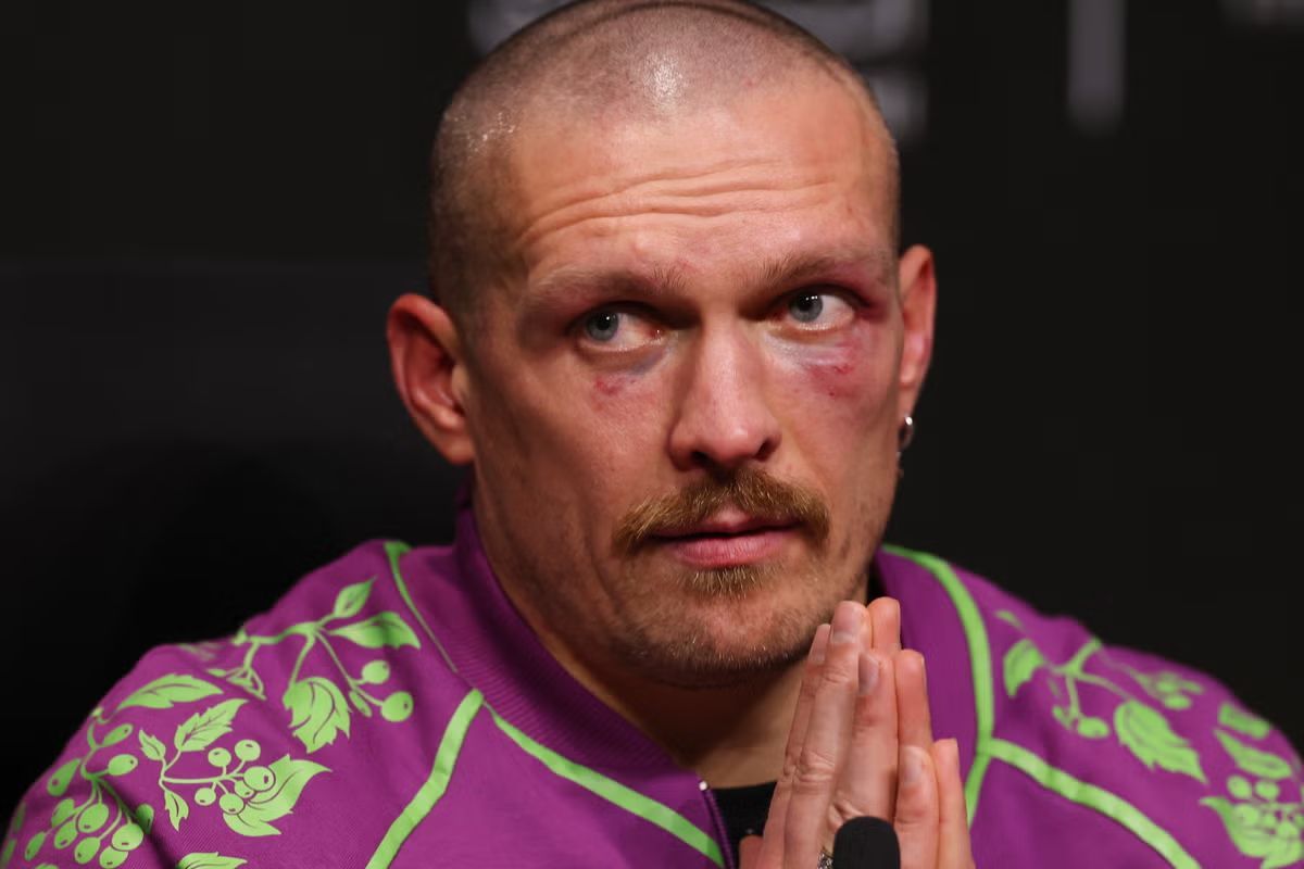 Александр Усик