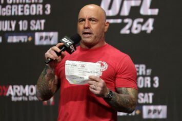 Джо Роган в шоке от гонораров Александра Усика и Даниеля Дюбуа за реванш