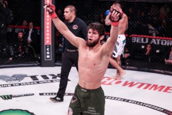 Чемпион PFL Тимур Хизриев находится в безопасности после нападения