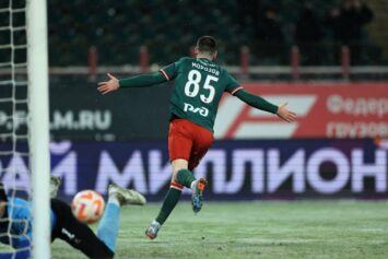 Евгений Морозов продлил контракт с «Локомотивом» до 2029 года