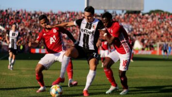 Самый результативный футболист Болгарии Аралица близок к переходу в «Крылья Советов»