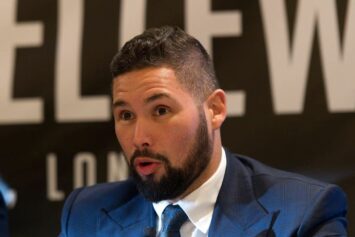 Беллью назвал легенд, которые могли бы победить Усика