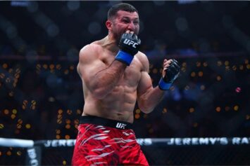 Азамат Бекоев сразится с бойцом из команды Алекса Перейры в октябре