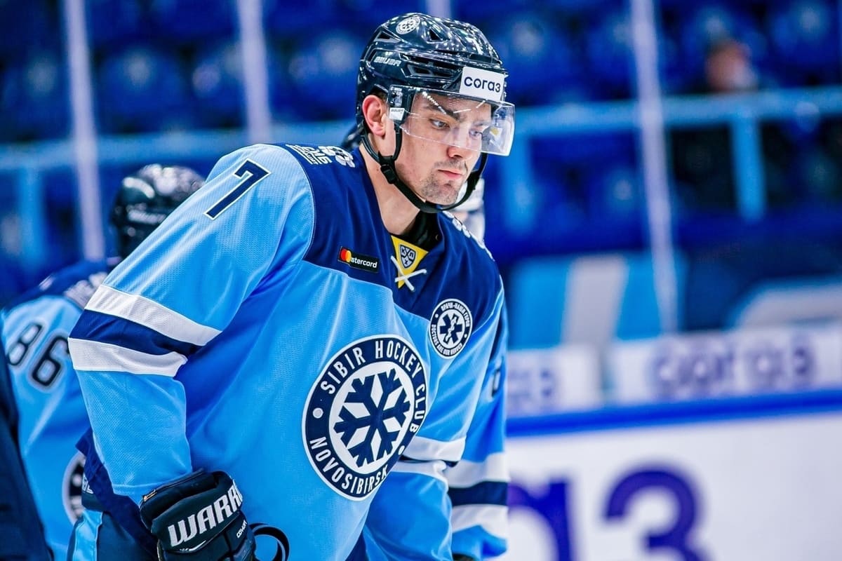 «Сибирь» рассталась с воспитанником команды Ильей Морозовым после 432 матчей