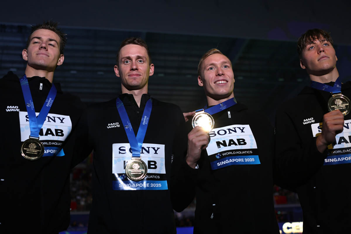 Российская золотая эстафета на ЧМ-2025 по плаванию