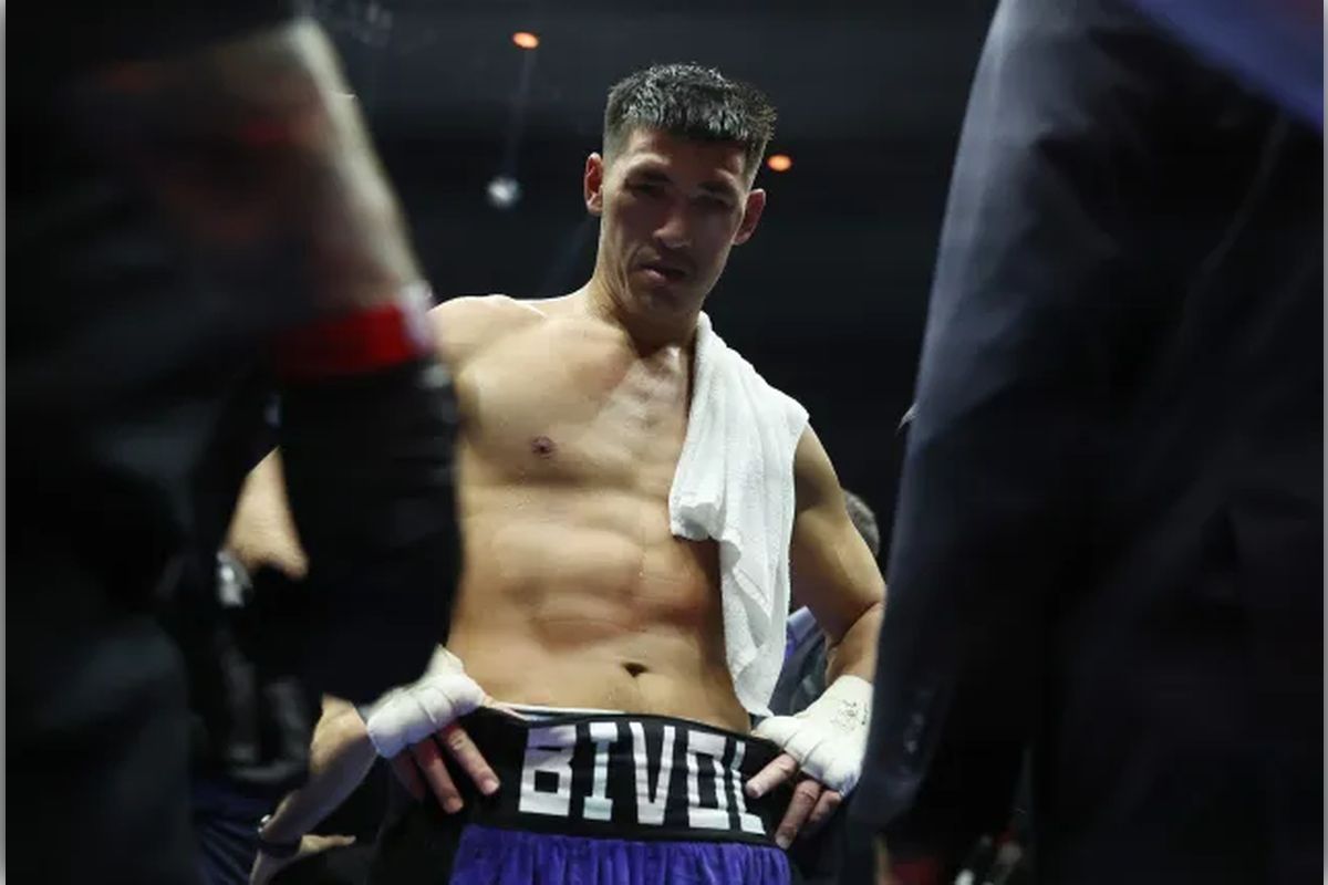 Дмитрий Бивол