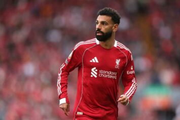 Салах раскритиковал фанатский пост о трансфере Александера Исака в «Ливерпуль»