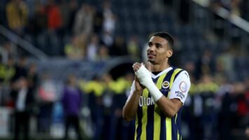 «Спартак» объявил о переходе защитника сборной Ганы Александера Джику