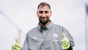 Доннарумма провел первую тренировку в «Сити» и готовится к дебюту против МЮ