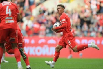 Экс-футболист «Спартака» Мостовой оценил игру Угальде после дубля в ворота «Крыльев Советов»