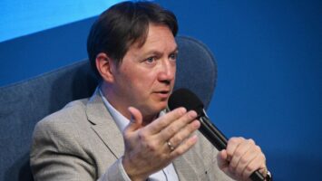 Черданцев: «Судьи слишком полагаются на VAR, это неправильно»