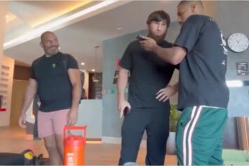 Анкалаев и Перейра устроили очередную перепалку перед UFC 320