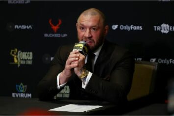 Макгрегор рассказал, с кем ведет переговоры о своем возвращении в октагон