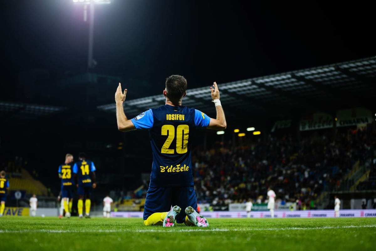 Экс-игрок «Локомотива» Иосифов — в топ-5 мира по результативности, рядом Холанн и Месси