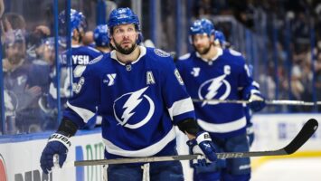 Кучеров сделал три передачи в победном матче «Тампы» над «Флоридой»