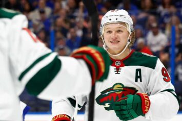 Джерси Капризова и Овечкина стали самыми продаваемыми в межсезонье НХЛ