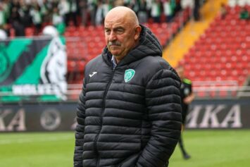 Комментатор Журавель оценил стиль «Ахмата» Черчесова