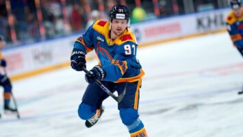 Форвард «Шанхая» Вагнер — о переходе в КХЛ и жизни в России: «Я здесь просто для того, чтобы играть в хоккей»