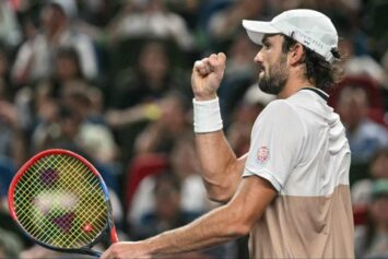 Карен Хачанов назвал финал в Шанхае уникальным событием для тенниса