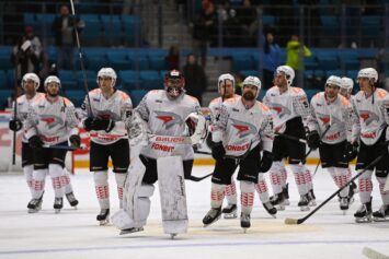 «Авангард» вырвал победу над «Автомобилистом» в овертайме и поднялся на второе место Востока