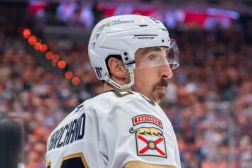 Брэд Маршан впервые сыграет в Бостоне после ухода из «Брюинз»