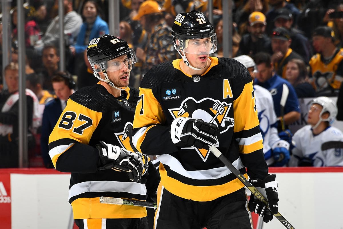 НХЛ: «Питтсбург» разгромил «Ванкувер», Малкин продлил результативную серию