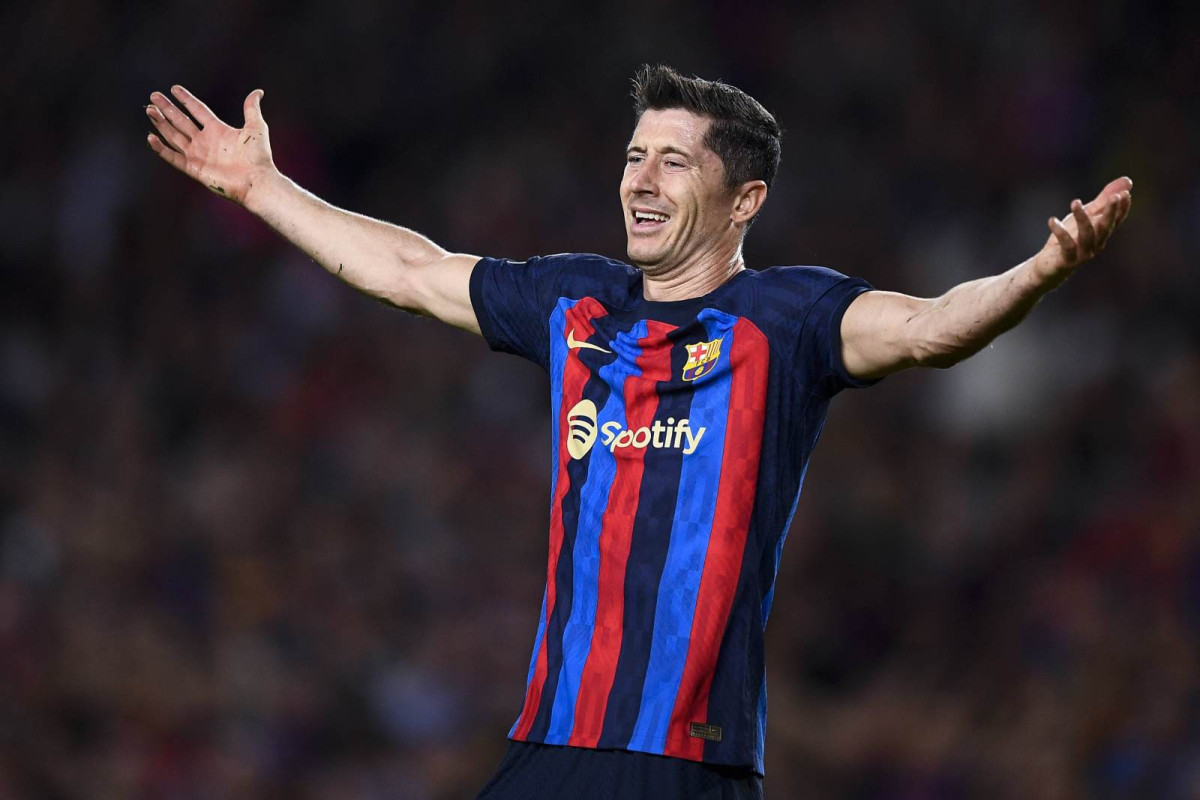 «Манчестер Юнайтед» заинтересован в переходе Роберта Левандовского на правах свободного агента — Daily Star