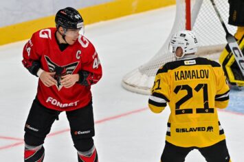 Букмекеры определили фаворита матча КХЛ «Авангард» — «Северсталь»