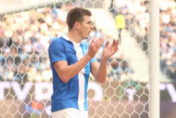 Ерохин прокомментировал включение Соболева в топ-10 игроков мира по игре в воздухе