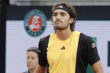 Циципас раскрыл причины снятия с «Мастерса» в Париже