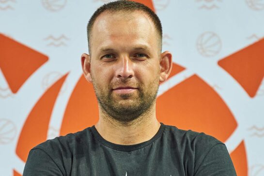 «Создать полноценную систему подготовки баскетболистов подсказала нам сама жизнь» — интервью с основателем и генеральным директором баскетбольного клуба «Стремление» Александром Хахилевым