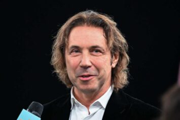 Мостовой раскритиковал сборную России за несерьезность в матче с Чили