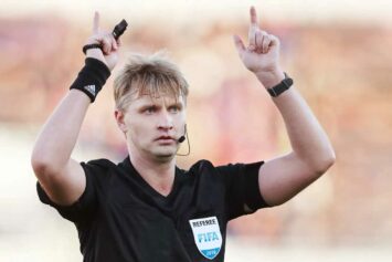 Экс-арбитр ФИФА Лапочкин оценил эпизод с неназначенным пенальти в матче «Краснодара» и «Рубина»